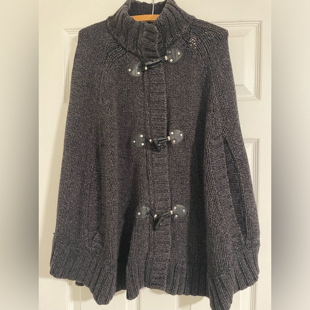 Women’s Michael Kors Cape Poncho Charcoal Gray Sweater with Toggle Zip C…